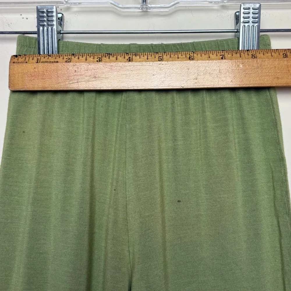 Kate Quinn 18-24 Months Floral Green Shirt and Pants set **READ**‎